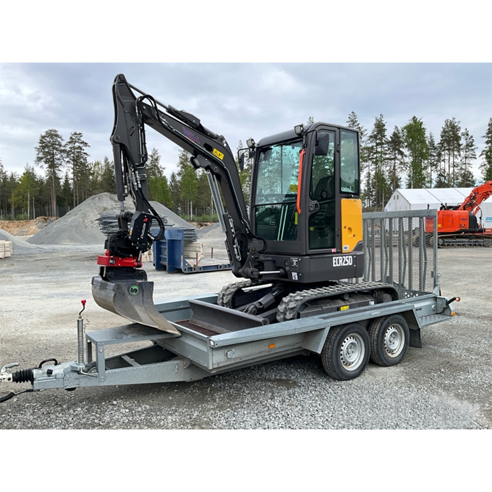 Volvo-ECR25D
